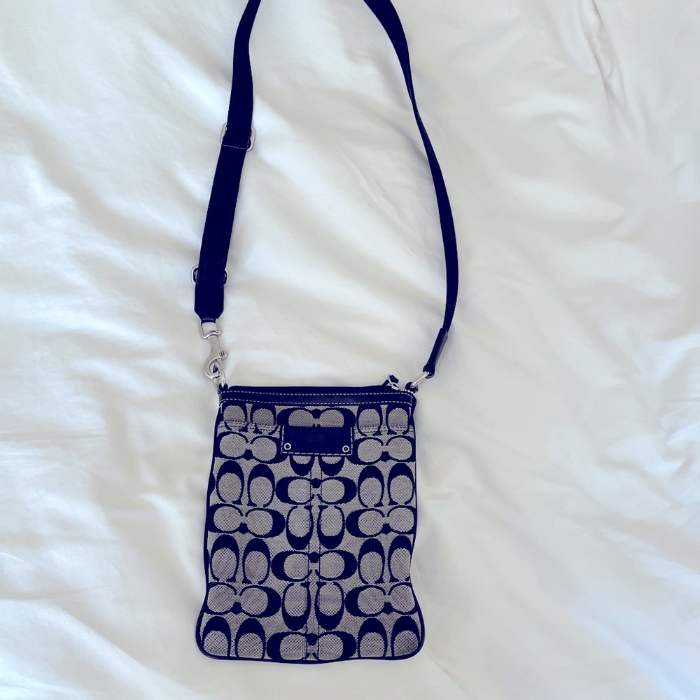 Coach classic “c” messenger crossbody bag